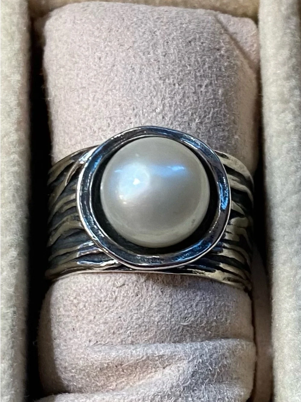 Designer B Israel 925 Sterling Silver Modernist Pearl Ring